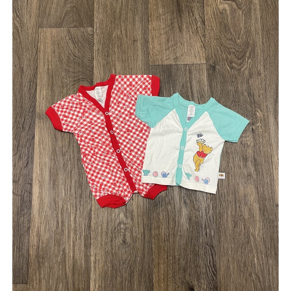 VINTAGE DISNEY Winnie The Pooh Romper/Shirt Size Newborn